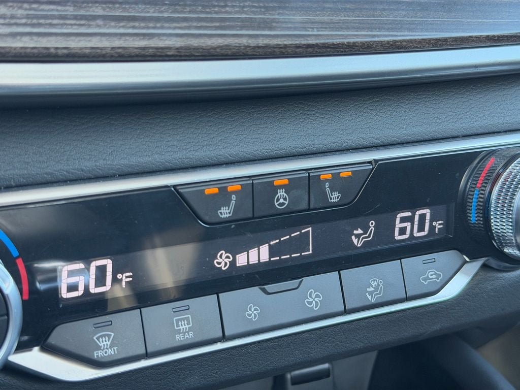 Used 2020 Nissan Altima 2.0 Platinum FWD image 33