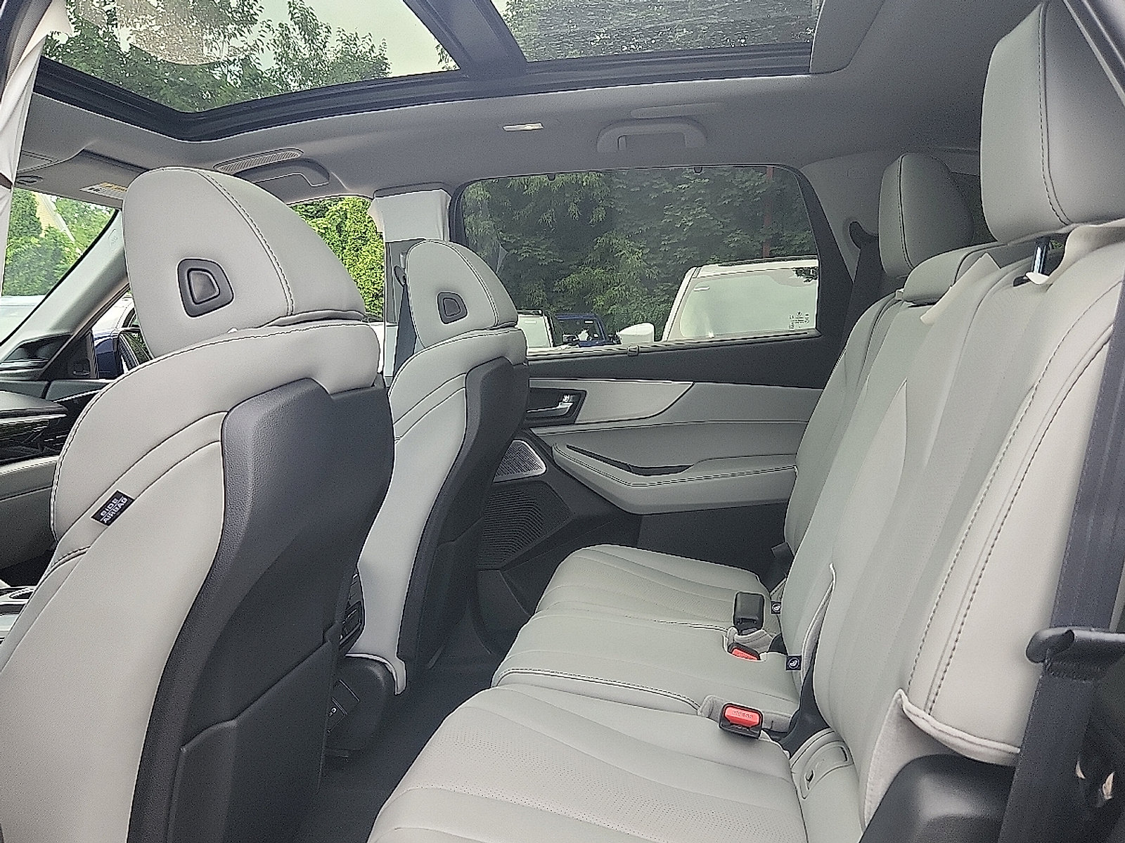 New 2026 Acura MDX w/ Technology Package AWD/4WD image 6