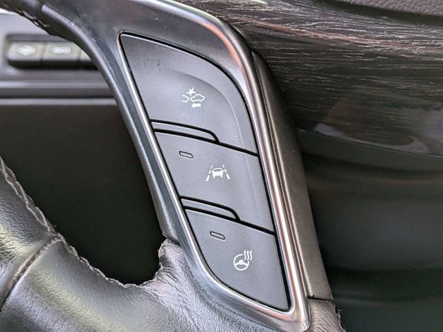 Used 2021 Cadillac XT5 Premium Luxury image 28