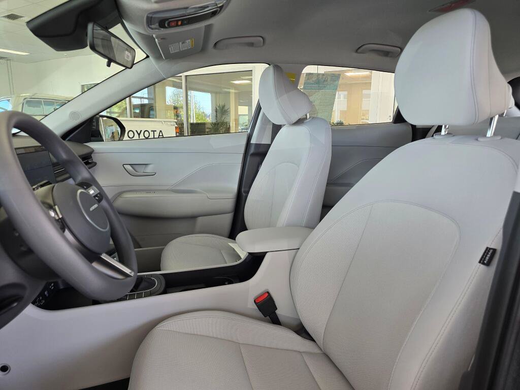 New 2026 Hyundai Kona SE AWD/4WD image 18