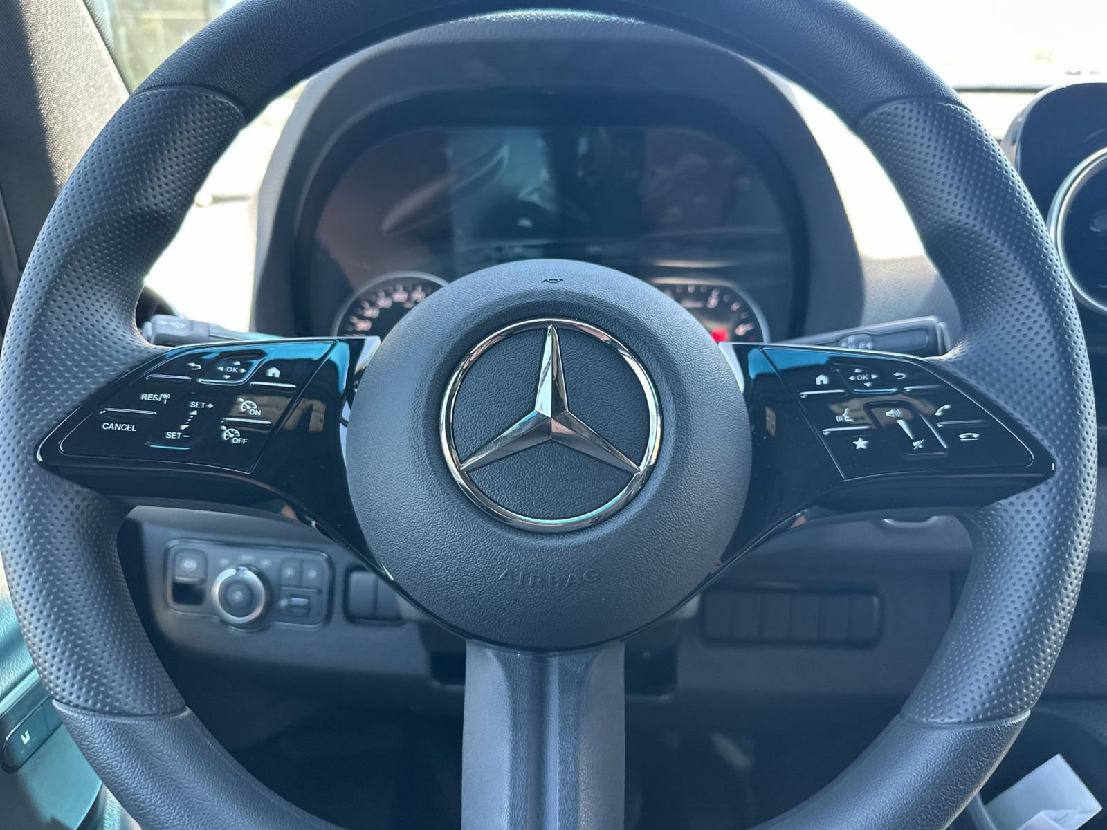 New 2025 Mercedes-Benz Sprinter 2500 image 25