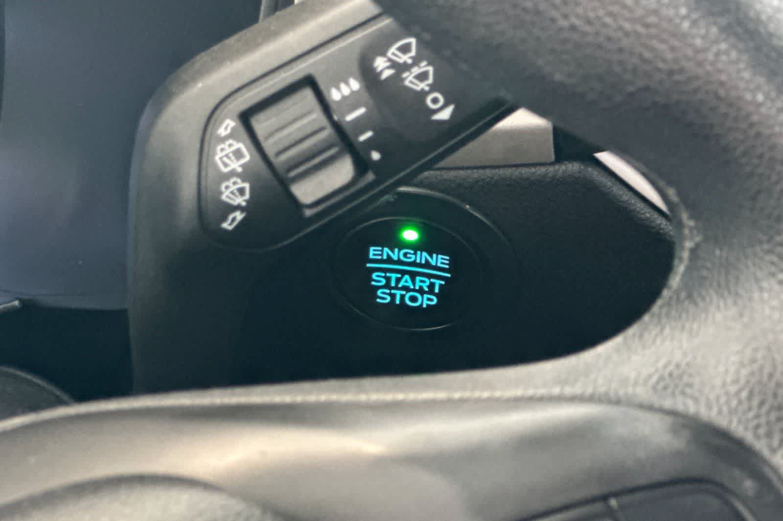 Used 2020 Ford Escape SE AWD/4WD image 25