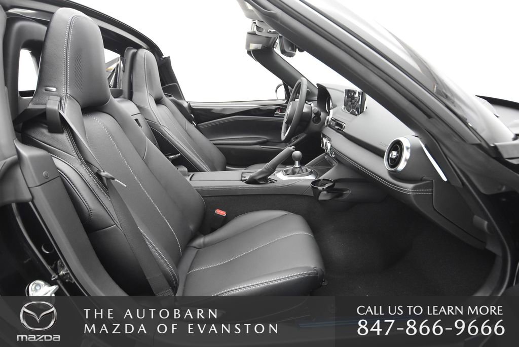 New 2026 MAZDA MX-5 Miata RF Grand Touring w/ Appearance Package RWD image 26