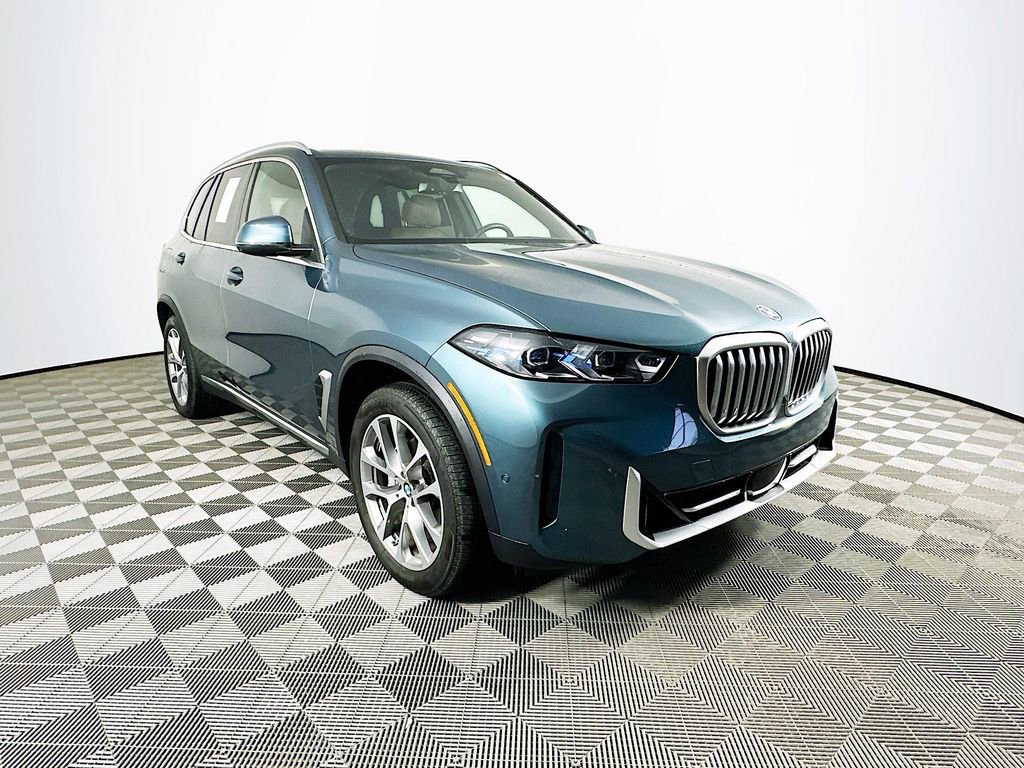 Used 2025 BMW X5 xDrive40i image 2