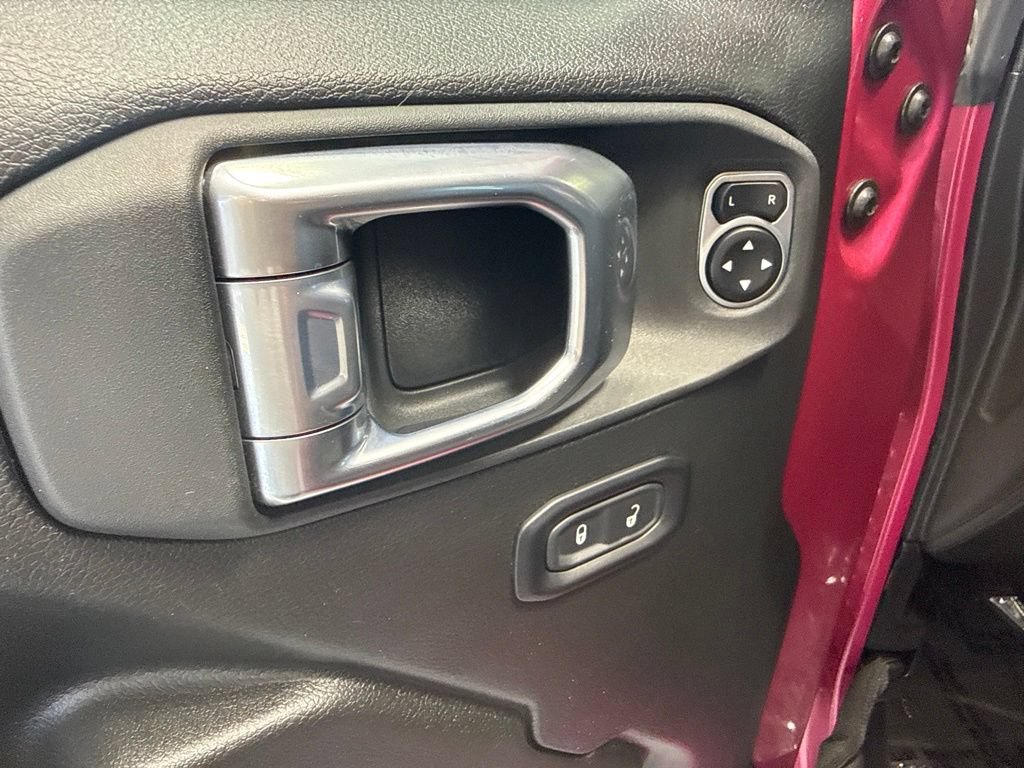 Used 2024 Jeep Gladiator Sport AWD/4WD image 15