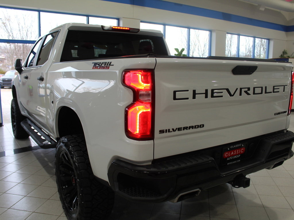 Used 2021 Chevrolet Silverado 1500 Custom Trail Boss image 5