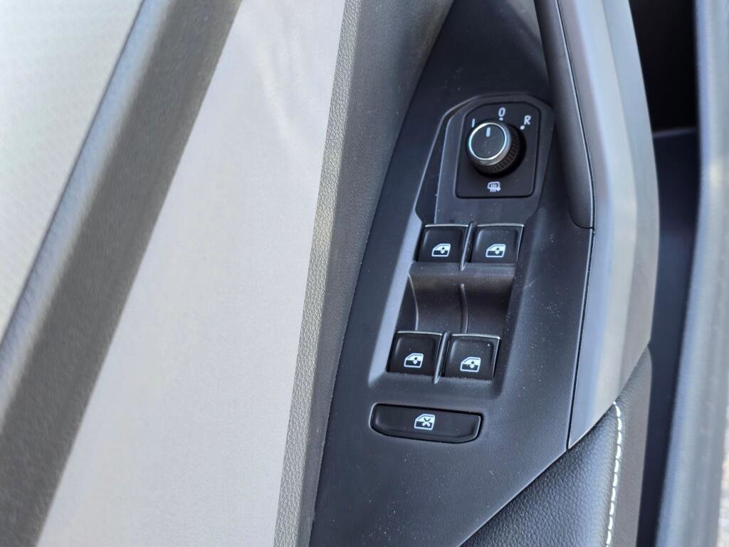 New 2026 Volkswagen Jetta SE image 22