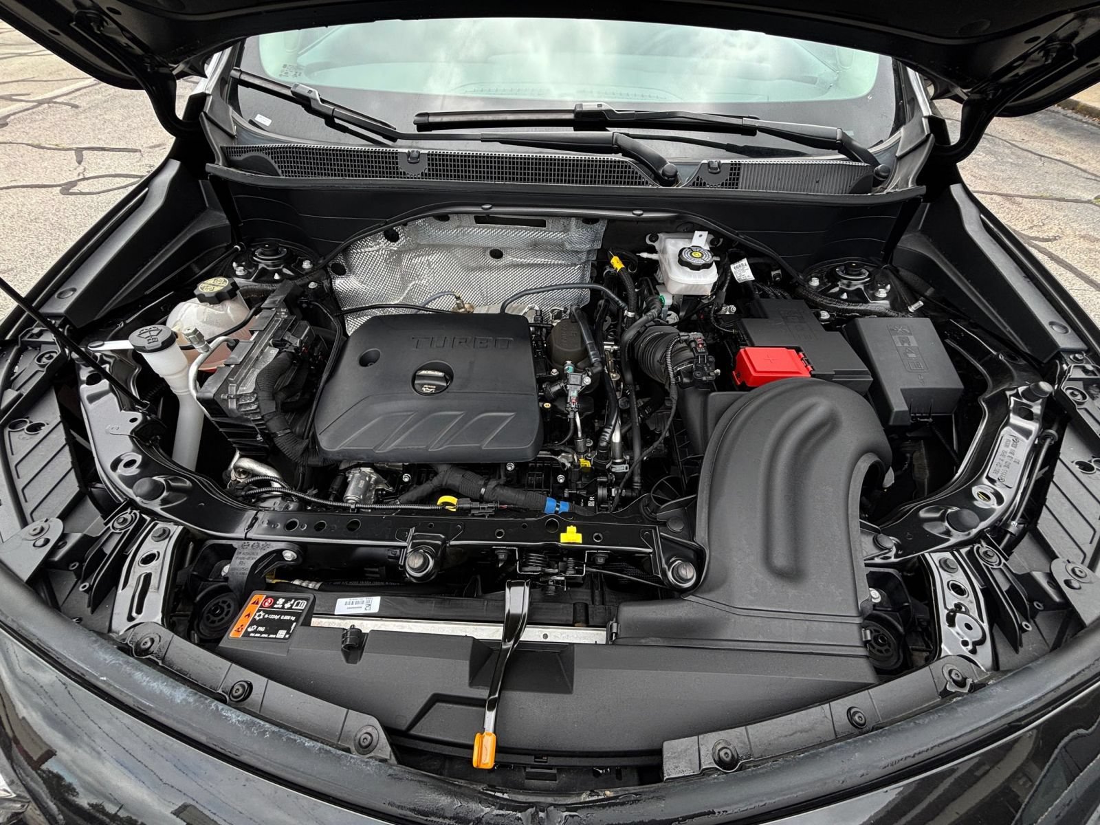 Used 2025 Buick Encore GX Preferred FWD image 32