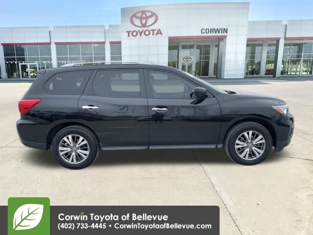 Used 2019 Nissan Pathfinder SL image 6