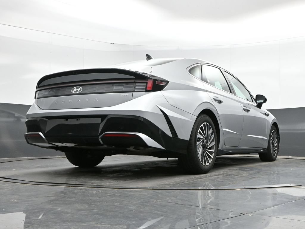 Certified 2025 Hyundai Sonata SEL FWD image 39