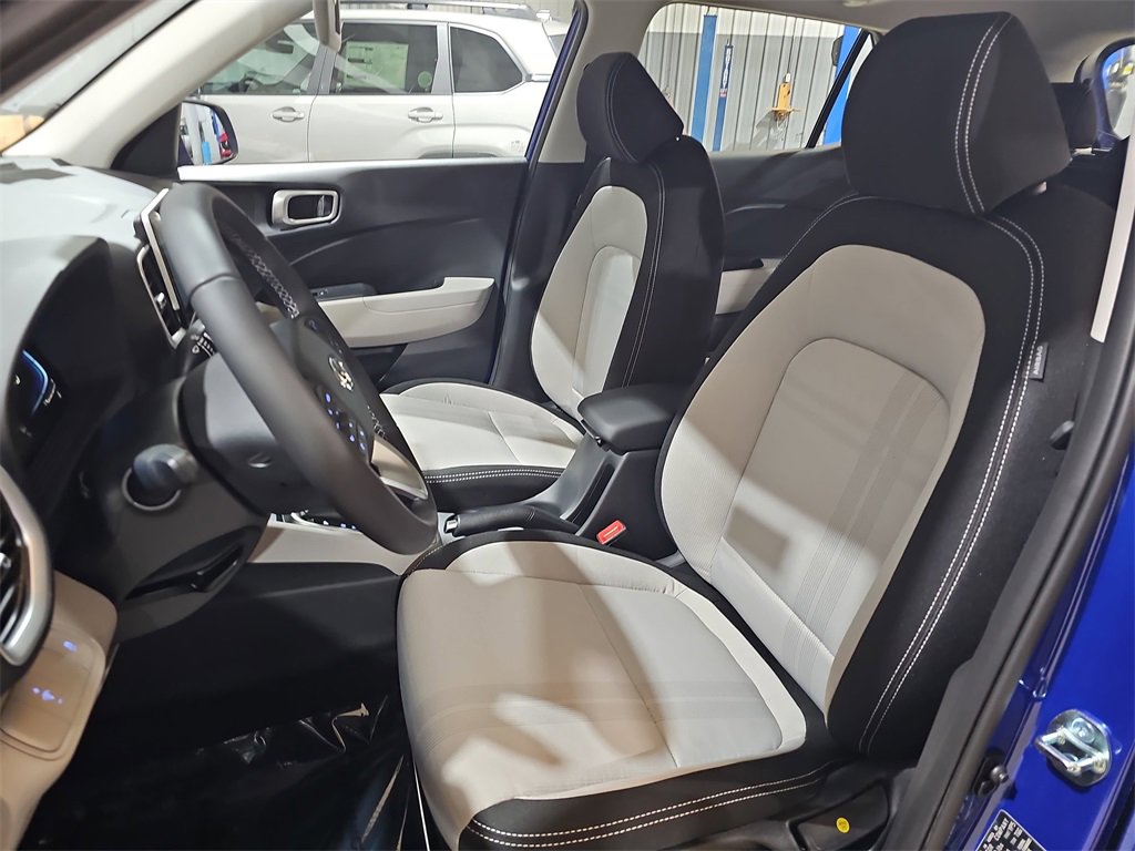 New 2026 Hyundai Venue SEL image 14
