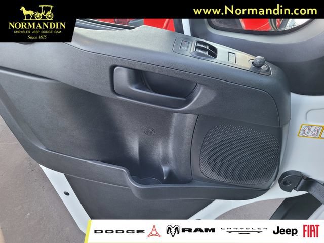 Used 2025 RAM ProMaster 1500 w/ Safety Group FWD image 15