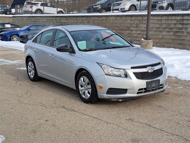 Used 2014 Chevrolet Cruze LS image 7