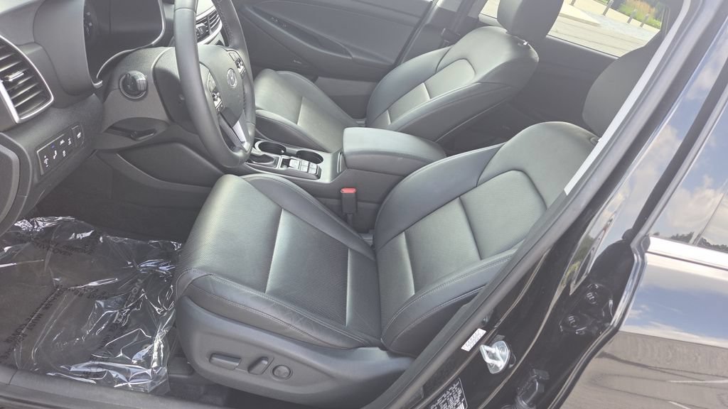 Used 2020 Hyundai Tucson Limited w/ Cargo Package AWD/4WD image 16