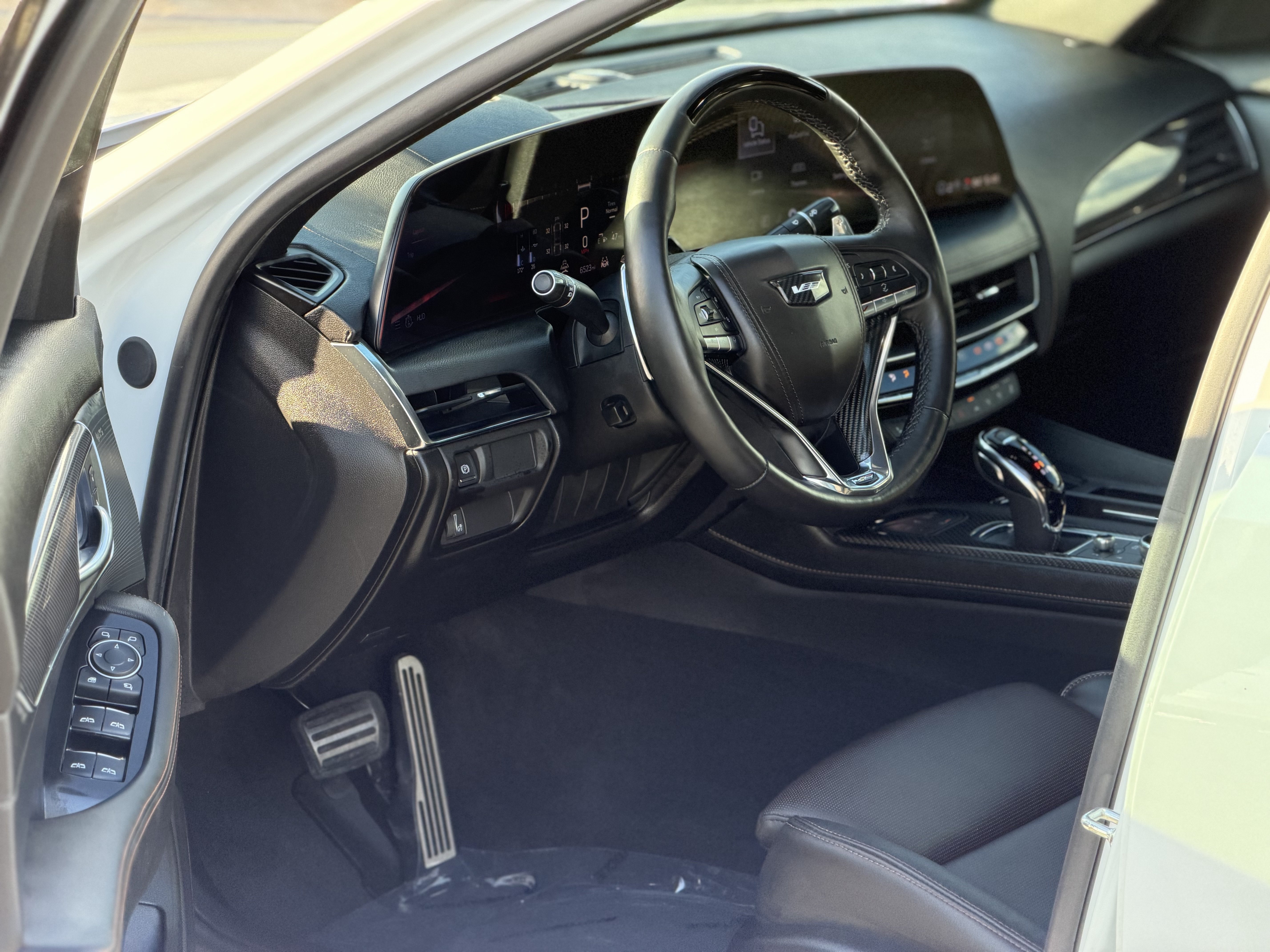 Used 2026 Cadillac CT5 V w/ Technology Package RWD image 17