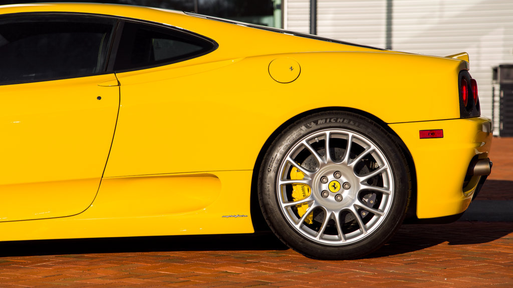 Used 2004 Ferrari 360 Challenge Stradale RWD image 3