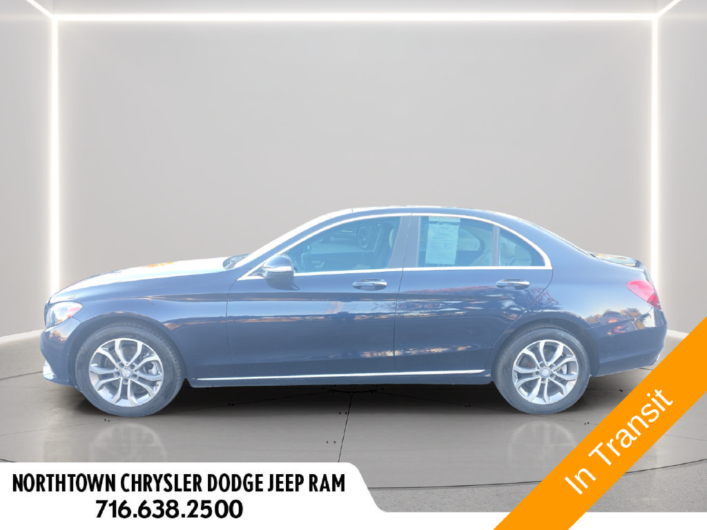 Used 2015 Mercedes-Benz C 300 4MATIC Sedan image 3