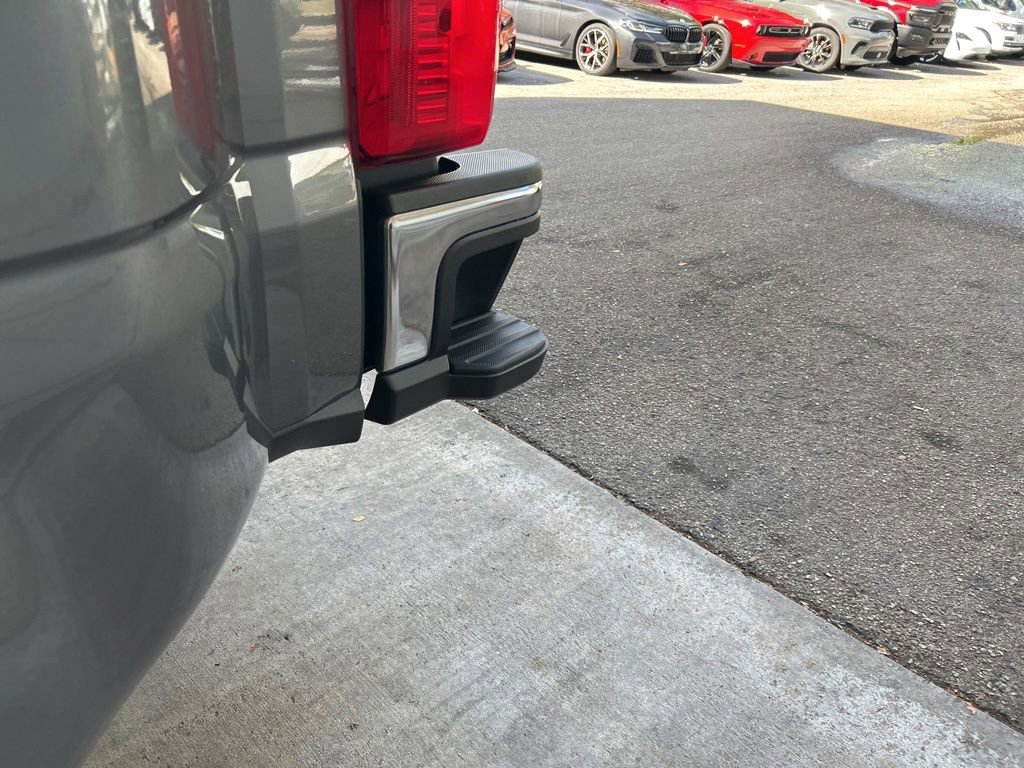 Used 2025 Ford F450 XL w/ FX4 Off-Road Package image 19