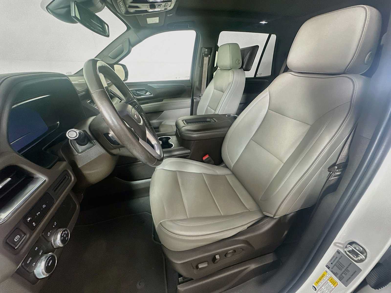 Used 2023 GMC Yukon SLT AWD/4WD image 20