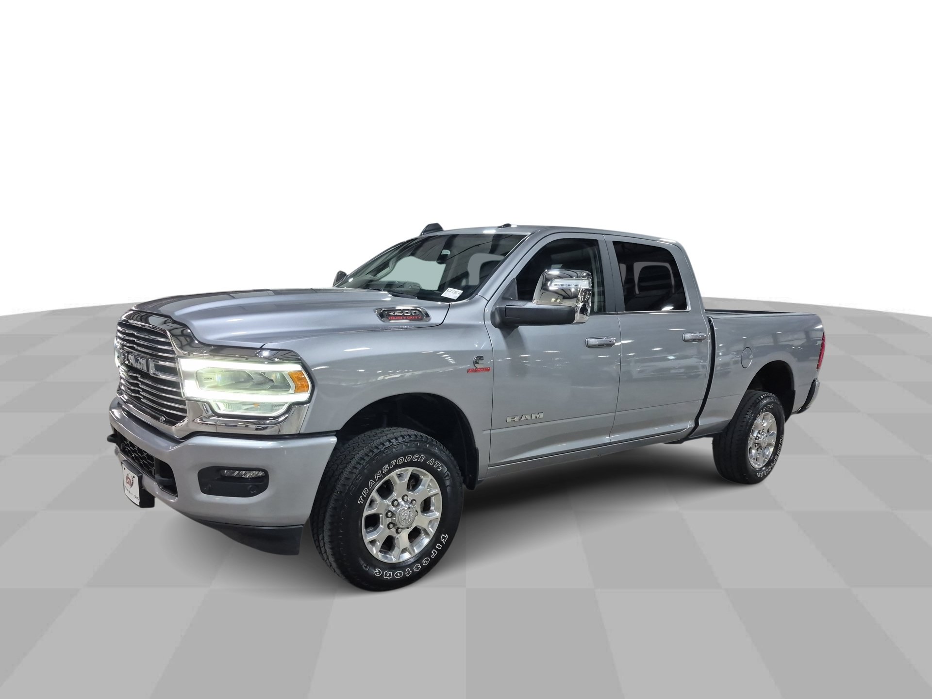 Used 2024 RAM 2500 Laramie w/ Safety Group AWD/4WD image 1