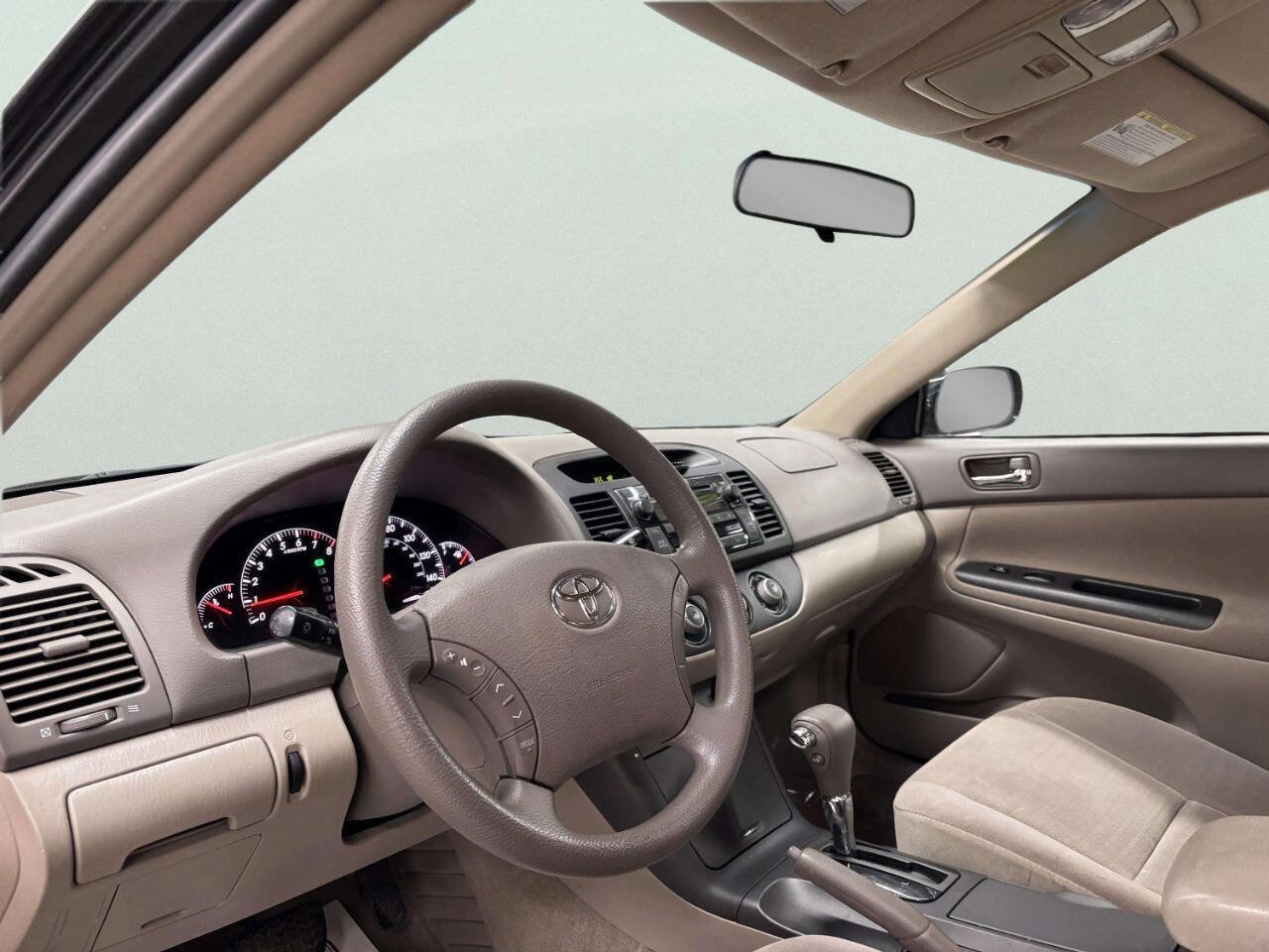 Used 2005 Toyota Camry LE image 12