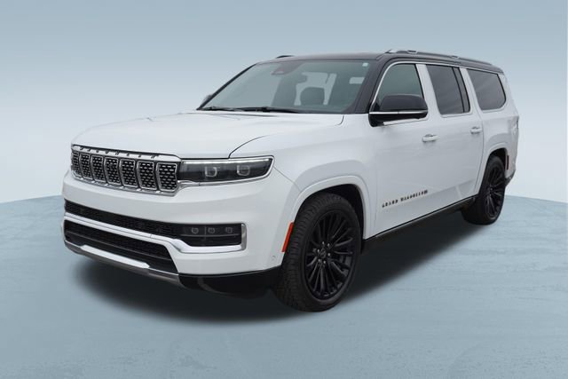 Used 2024 Jeep Grand Wagoneer L Series III image 3