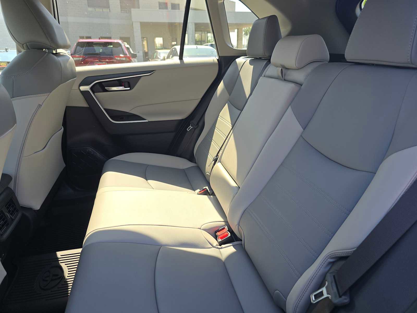 Certified 2025 Toyota RAV4 XLE Premium image 19