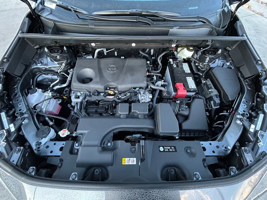 Used 2025 Toyota RAV4 XLE image 29