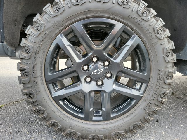 Used 2022 Chevrolet Silverado 1500 LT Trail Boss w/ LT Trail Boss Premium Package AWD/4WD image 30