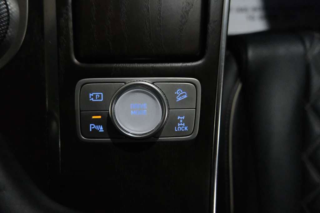 Used 2023 Genesis GV80 3.5T AWD/4WD image 32