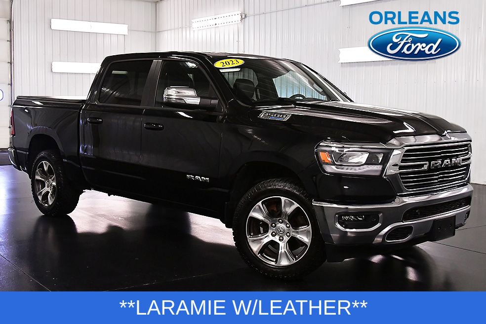 Used 2023 RAM 1500 Laramie AWD/4WD image 1