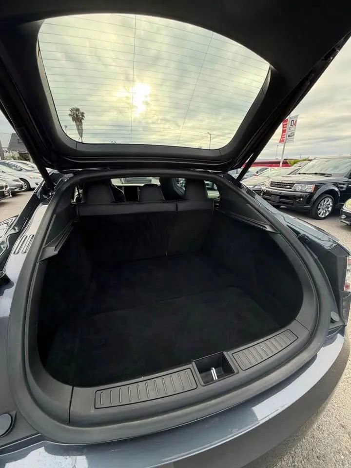 Used 2018 Tesla Model S 100D AWD/4WD image 10
