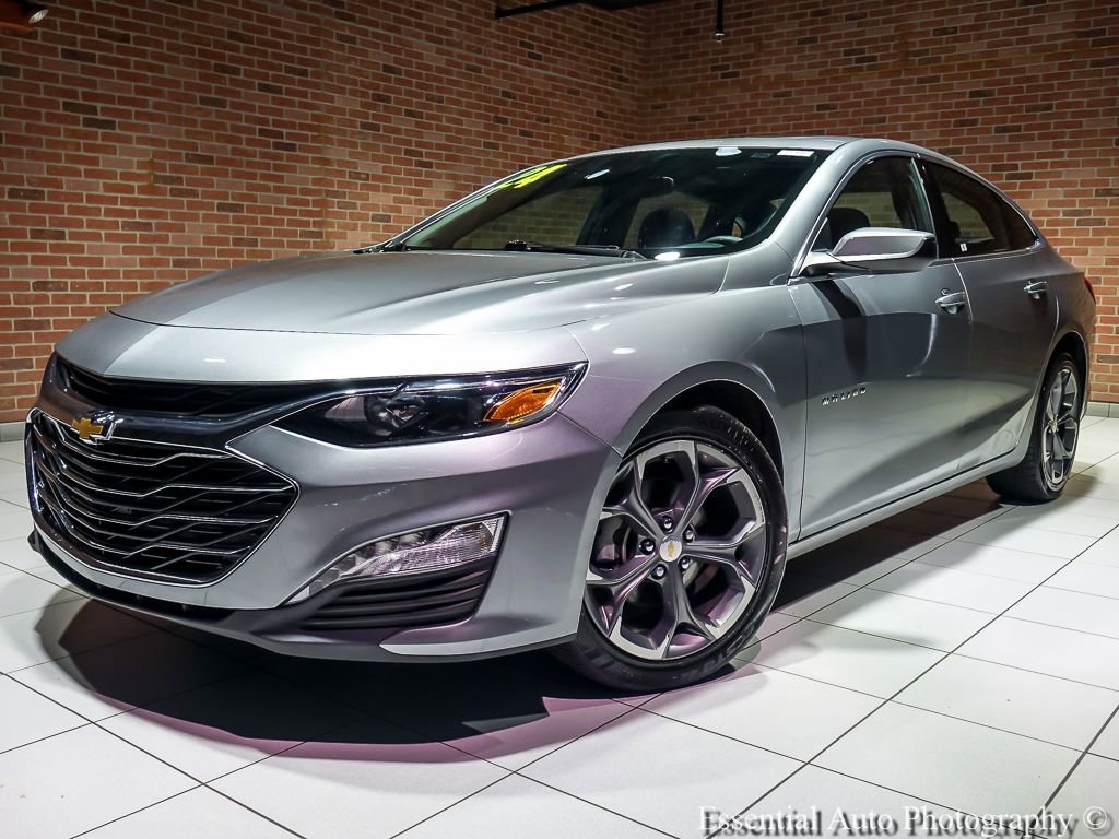 Used 2024 Chevrolet Malibu LT FWD image 2