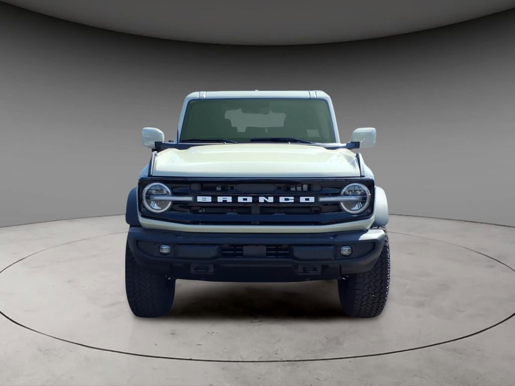 New 2026 Ford Bronco Outer Banks image 15