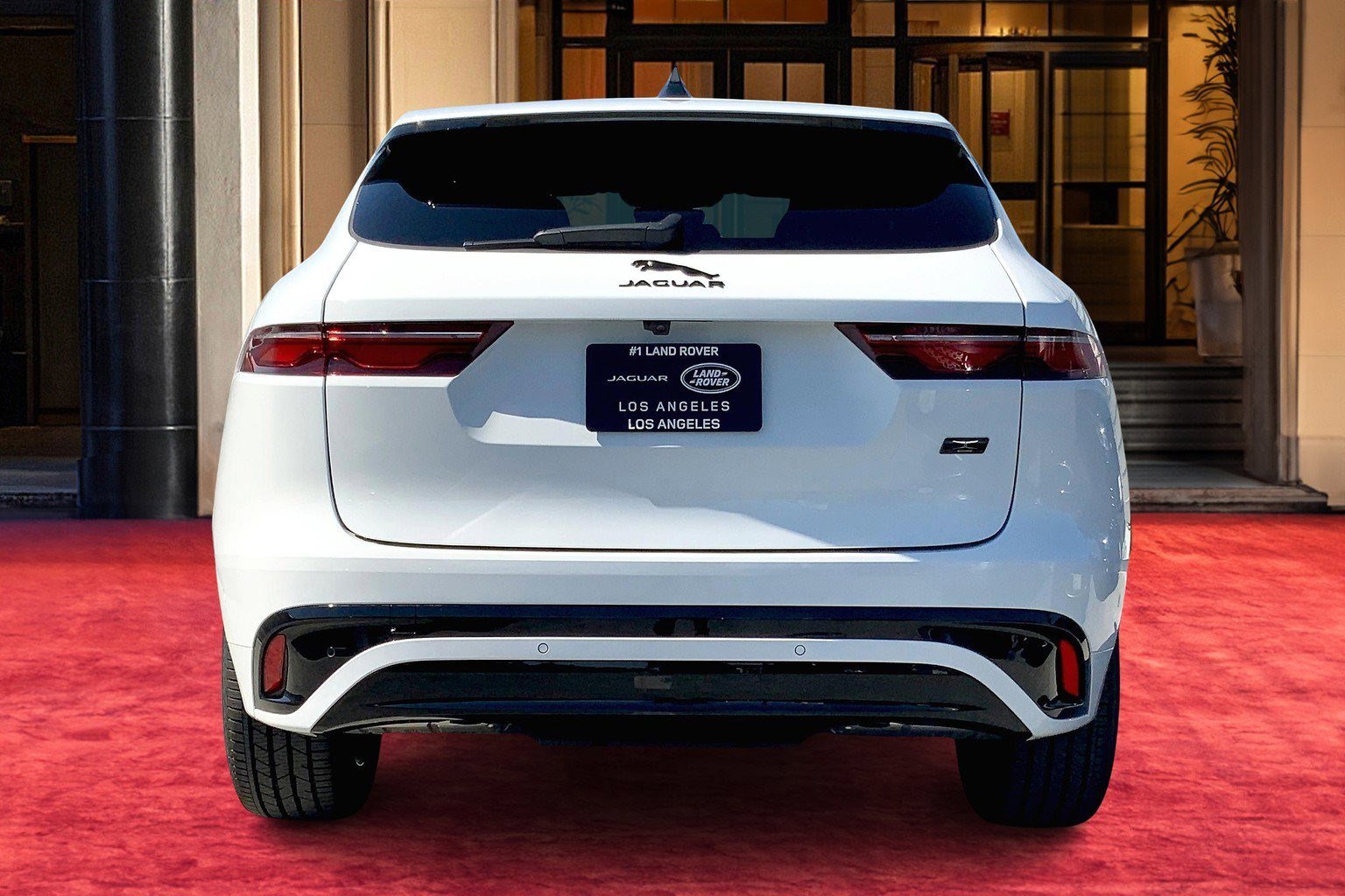 New 2026 Jaguar F-PACE R-Dynamic S image 3