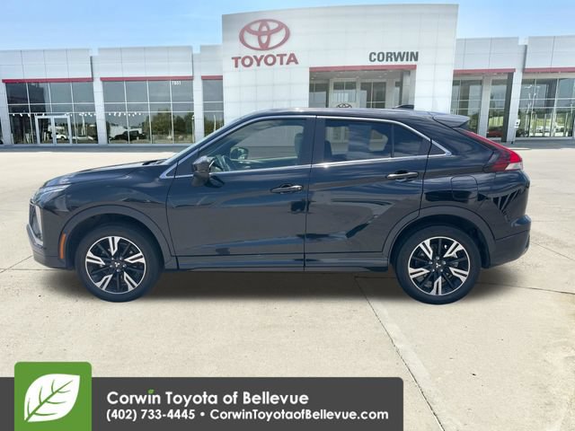 Used 2024 Mitsubishi Eclipse Cross SE AWD/4WD image 2