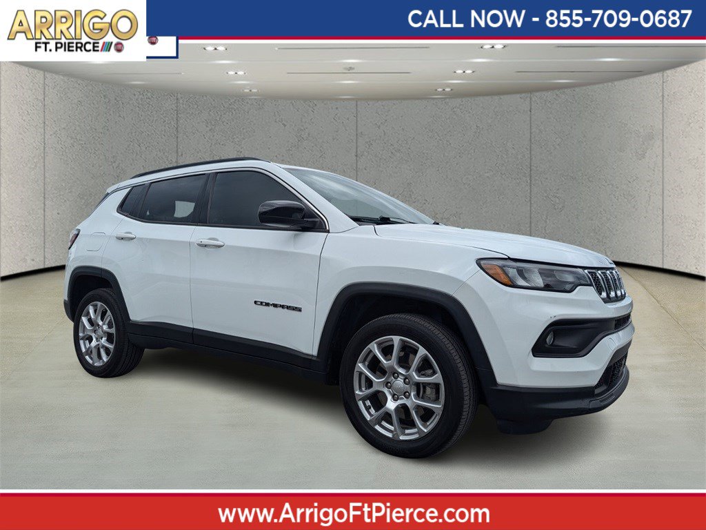 Certified 2024 Jeep Compass Latitude image 1