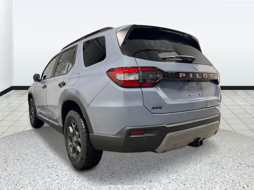 New 2026 Honda Pilot TrailSport image 5