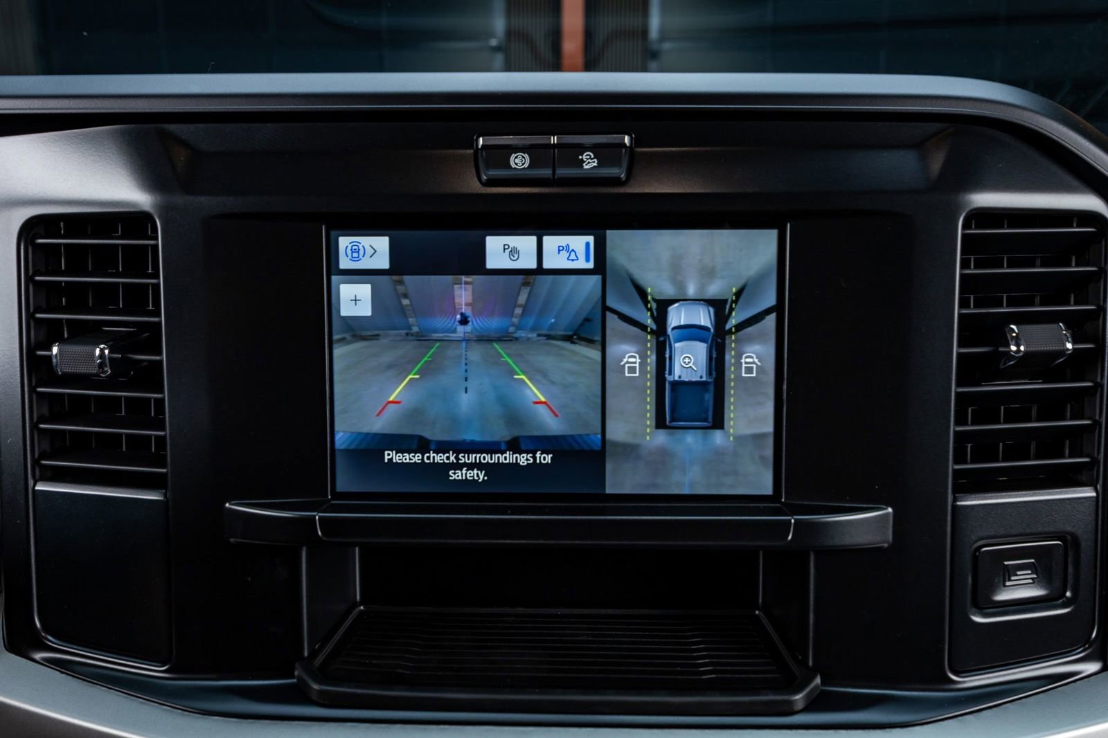 Used 2026 Ford F350 XLT image 25