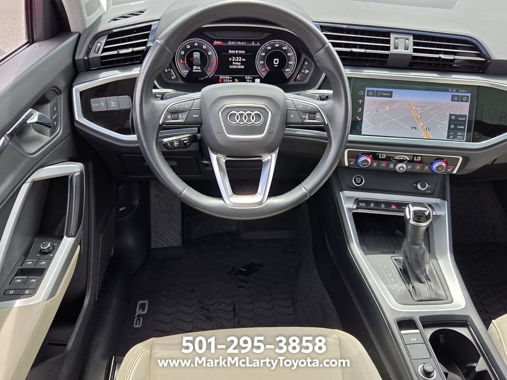 Used 2021 Audi Q3 2.0T Premium Plus w/ Premium Plus Package AWD/4WD image 11