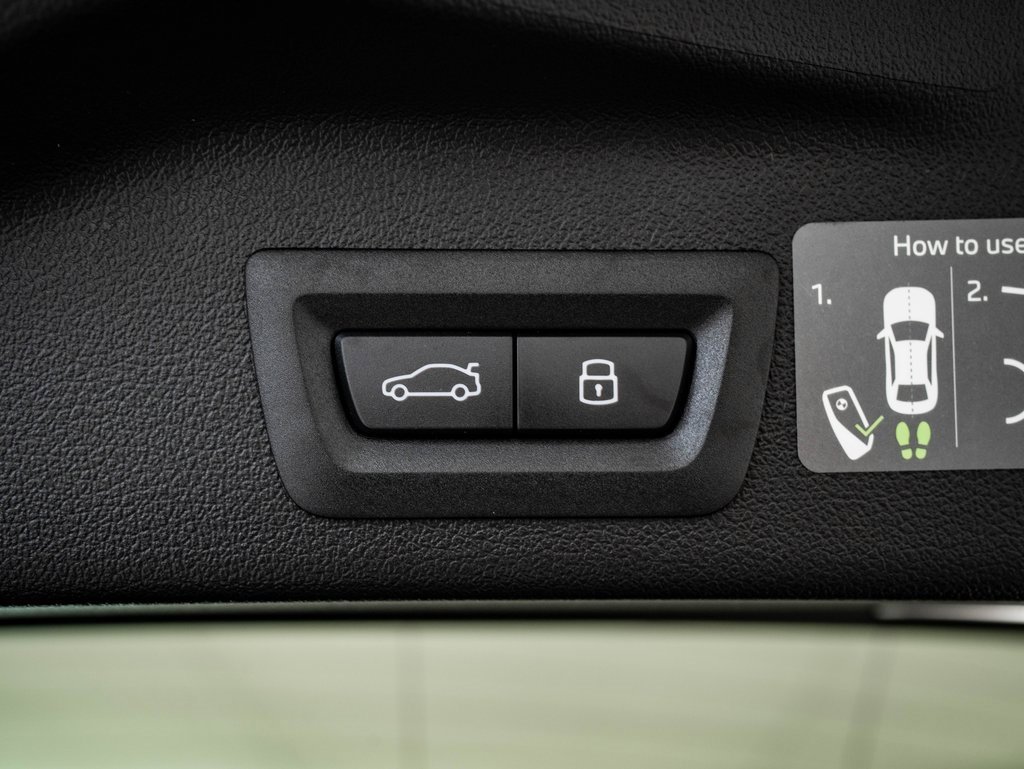 New 2026 BMW X5 M60i image 24