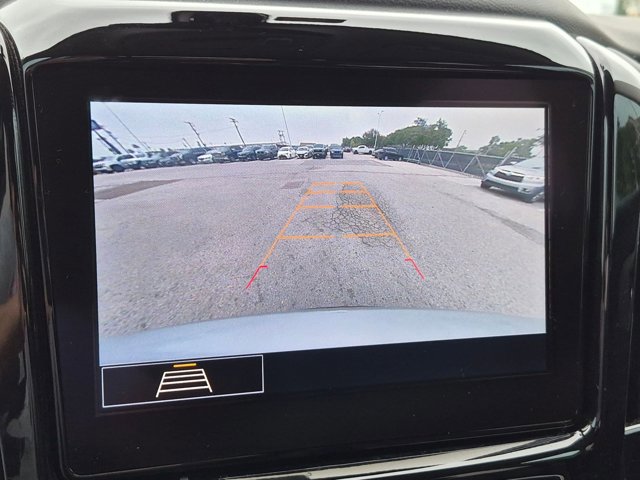 Used 2021 Chevrolet Traverse LT w/ LPO, Floor Liner Package FWD image 10