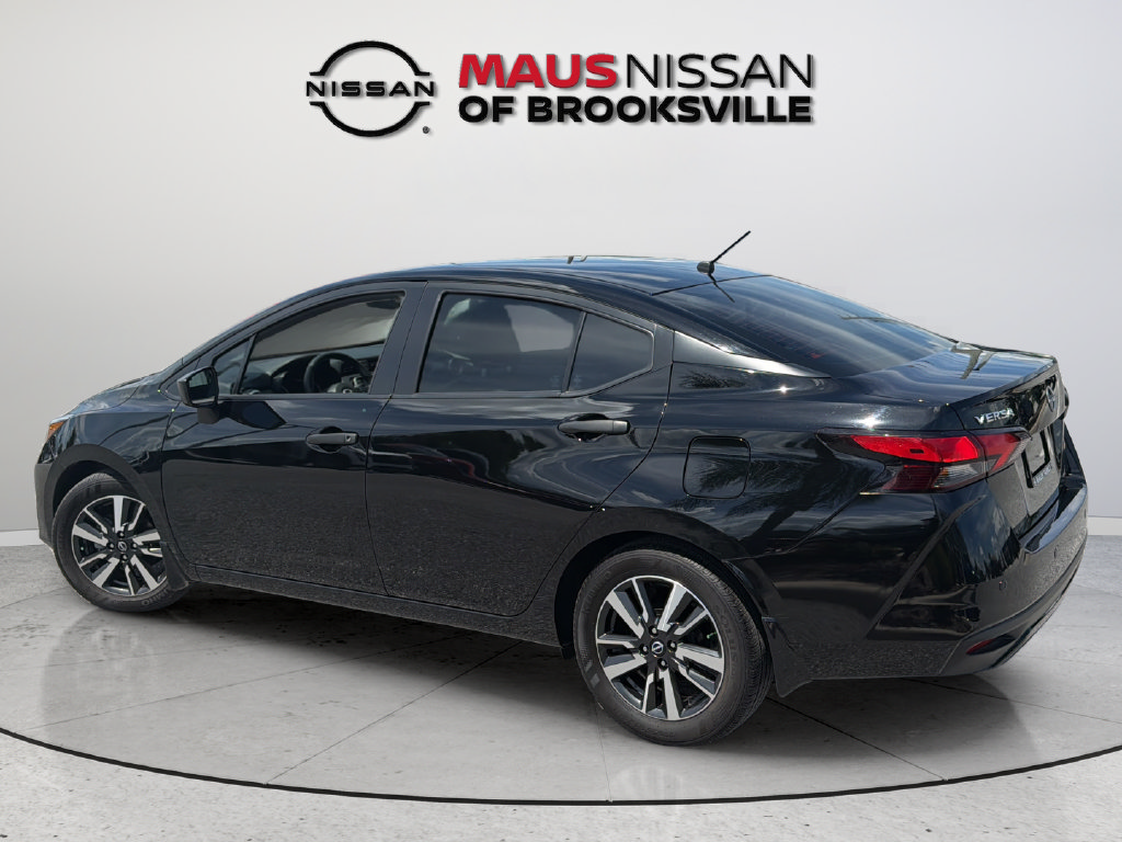 Certified 2025 Nissan Versa S w/ S Plus Package FWD image 8
