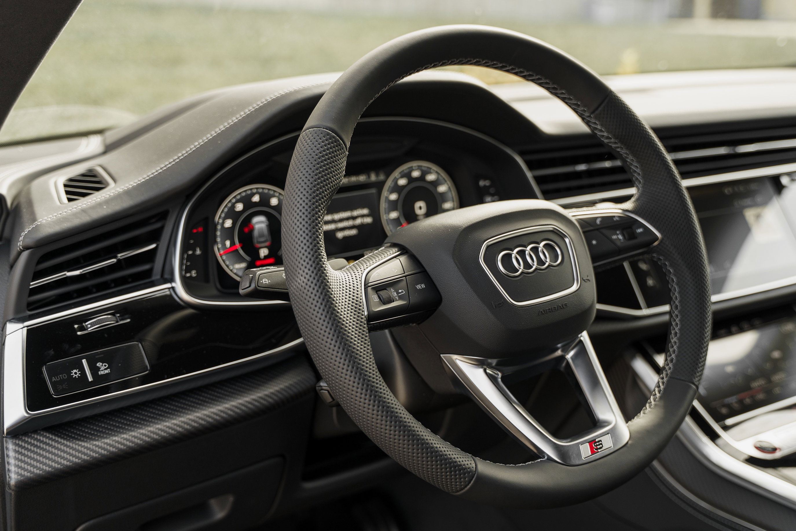 New 2026 Audi SQ8 Prestige image 10