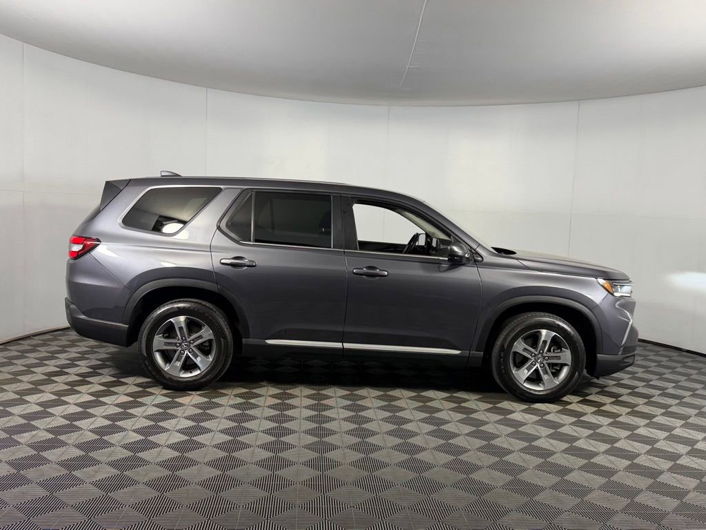 Used 2024 Honda Pilot EX-L image 5
