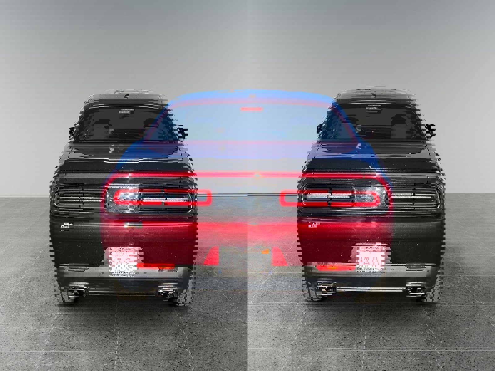 Used 2021 Dodge Challenger SXT w/ Driver Convenience Group image 4