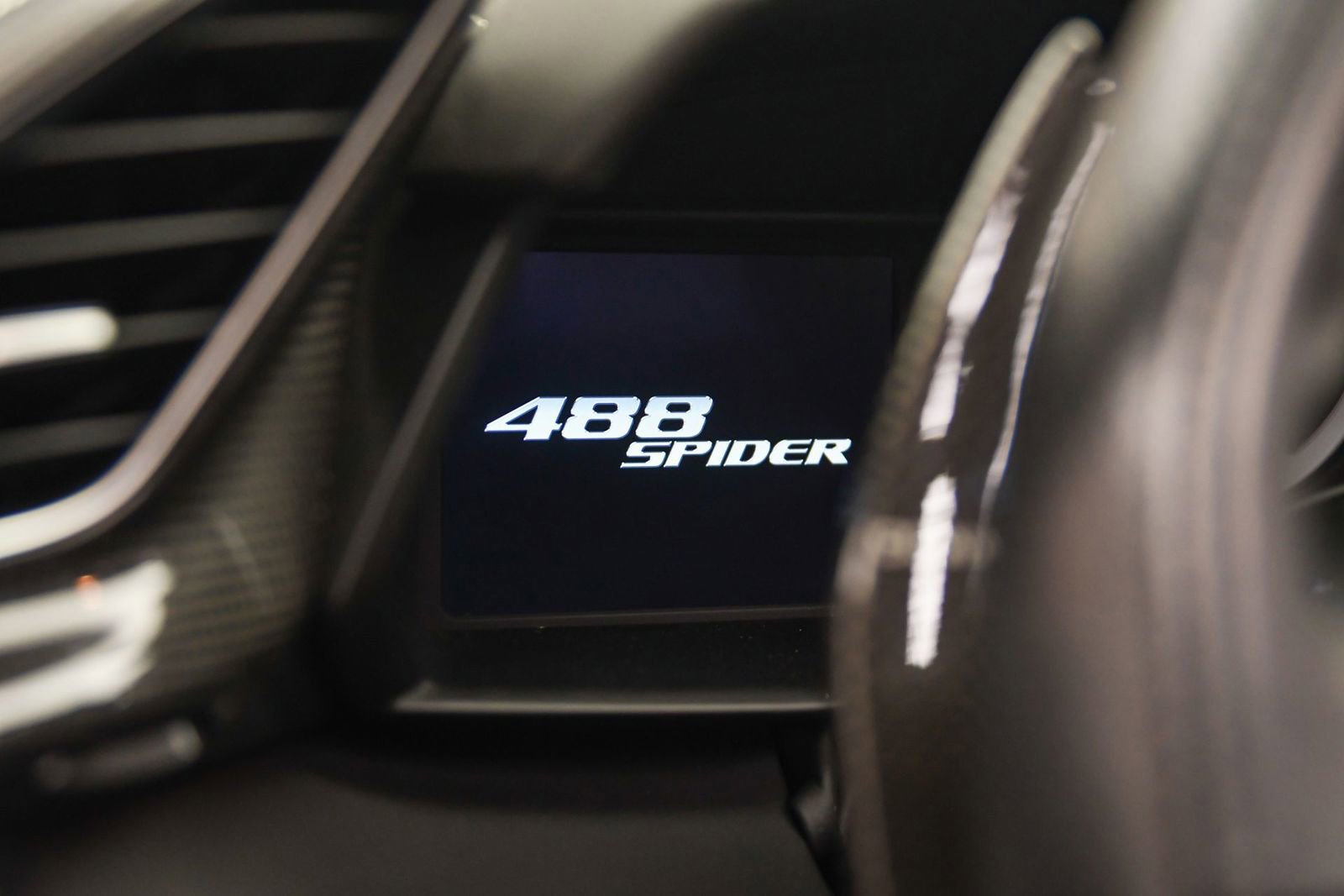 Used 2019 Ferrari 488 Spider image 38