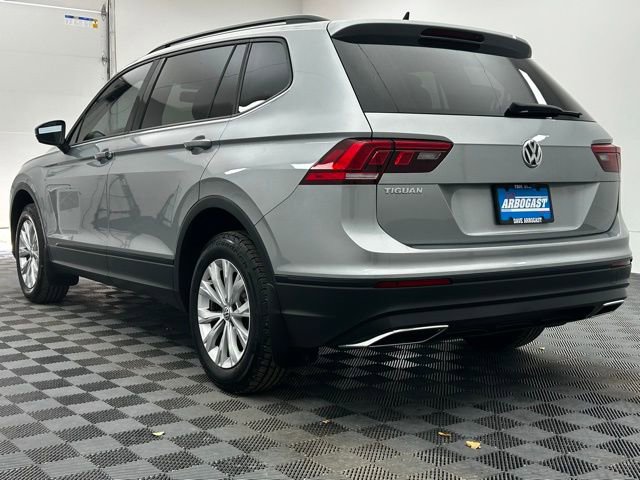 Used 2020 Volkswagen Tiguan S image 9