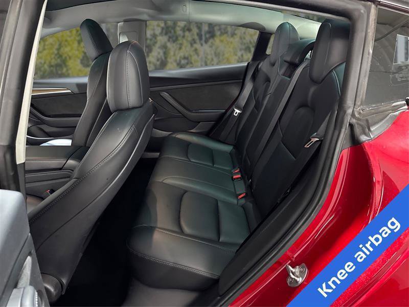 Used 2022 Tesla Model 3 image 10
