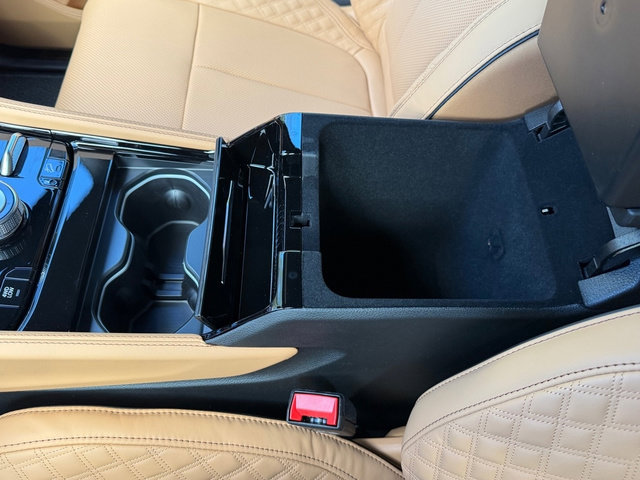 New 2025 Jeep Grand Cherokee Summit image 37